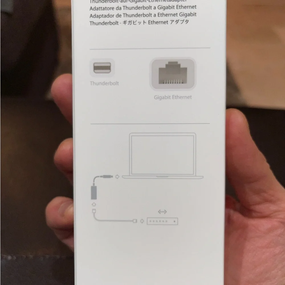 Apple Thunderbolt to Gigabit Ethernet Adapter